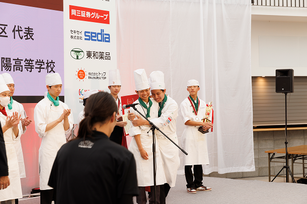 優勝校イメージ写真